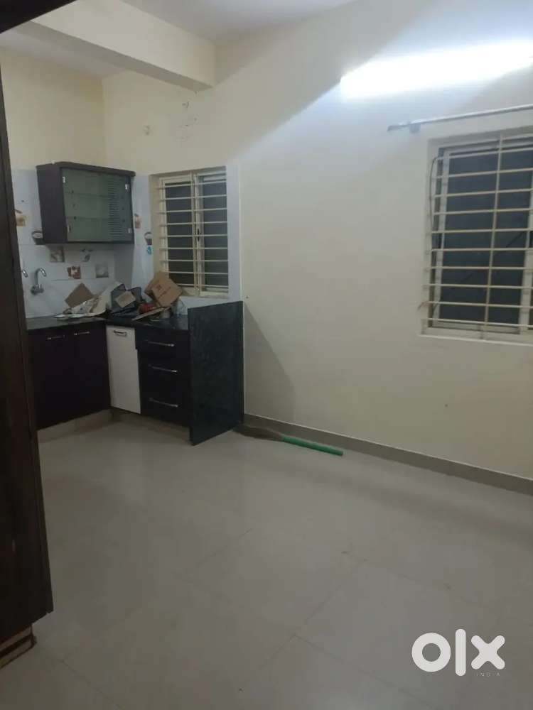 SINGLE ROOM FOR RENT 10 K IN HSR LAYOUT SECTOR 7