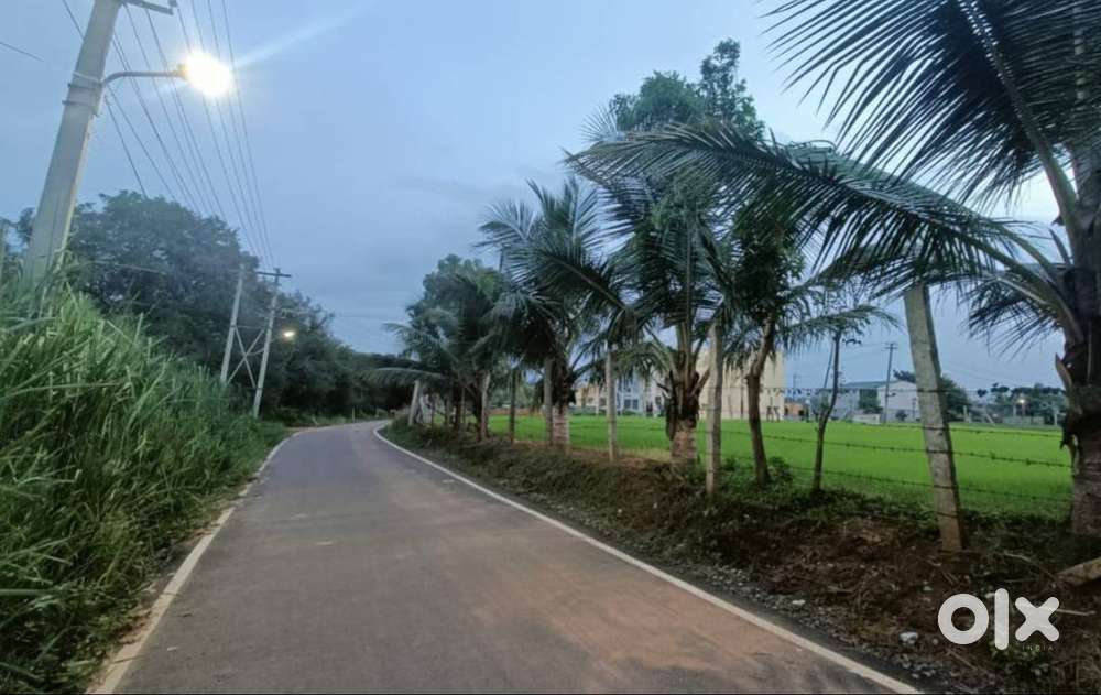 18,000 Sq.Ft Open Land  Heelalige Bommasandra METRO  Negotiable Rent