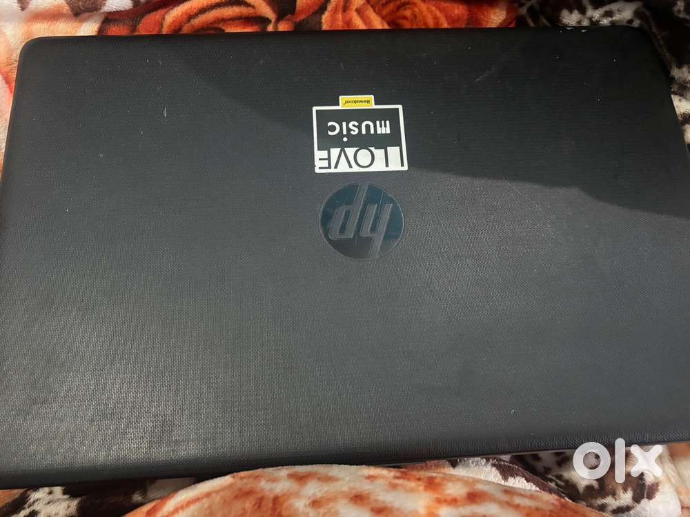 Hp laptop i3