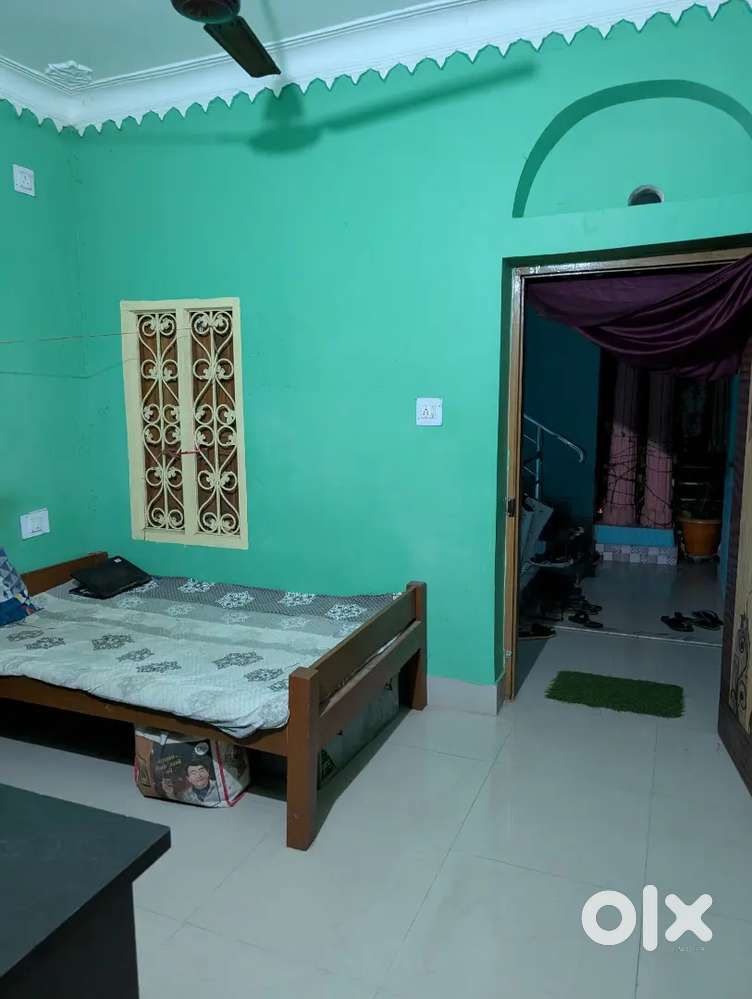 WITH FOOD PG FACILITIES AVAILABLE SHARING 2BHK