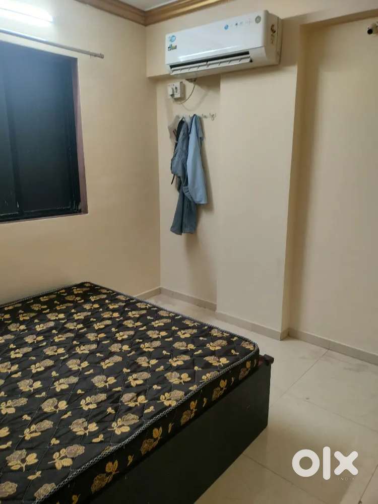 Required Room Mate Bachelor, Flat with furniture, AC, Fridge, RO etc