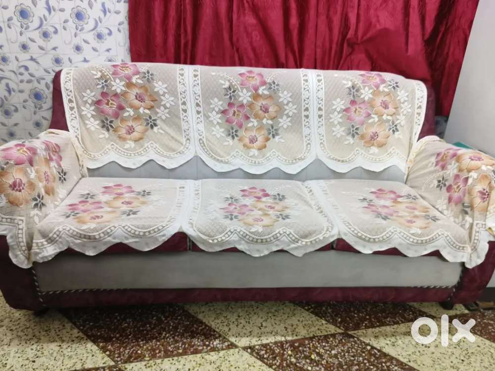 3 seater sofa for sale