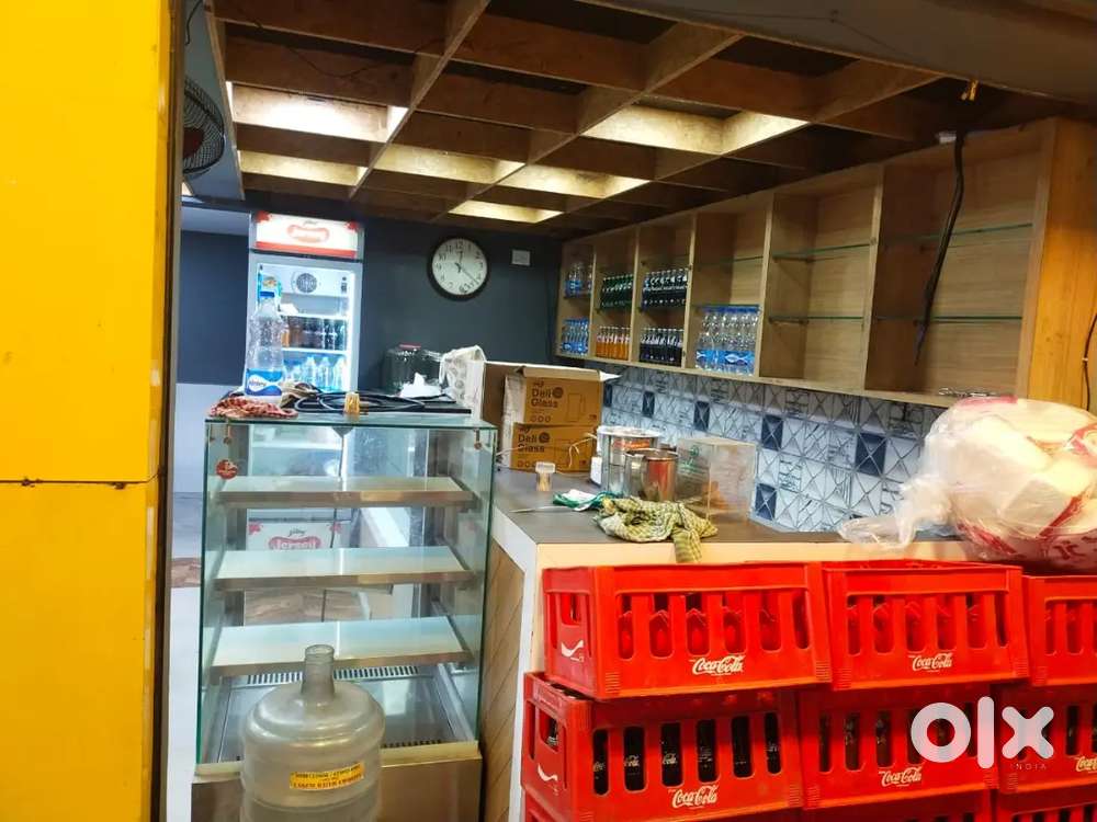 Juice and chat master wanted