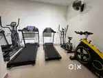 used heavy weight treadmill available here  around 120kg support   man