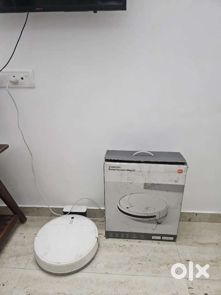 Mi vaccum Robo for home cleaning
