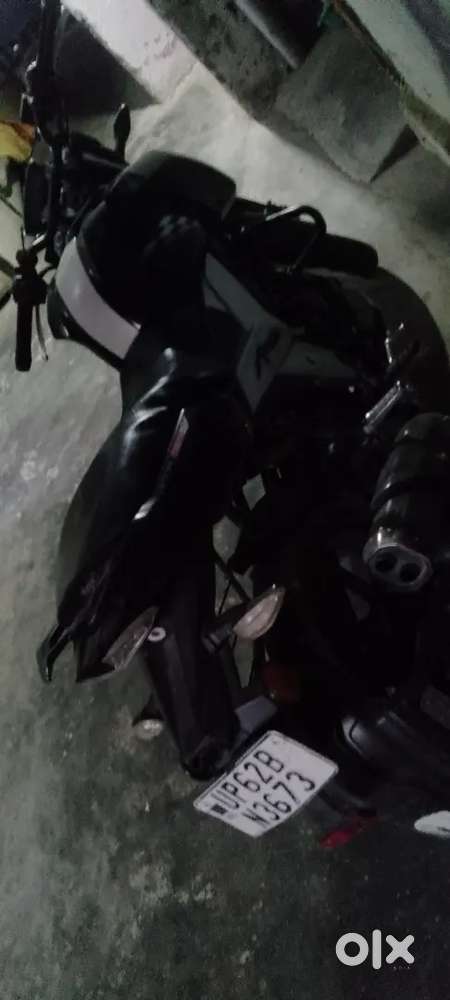 bhai bike ekdam well-maintained hai, koi issue nii hai