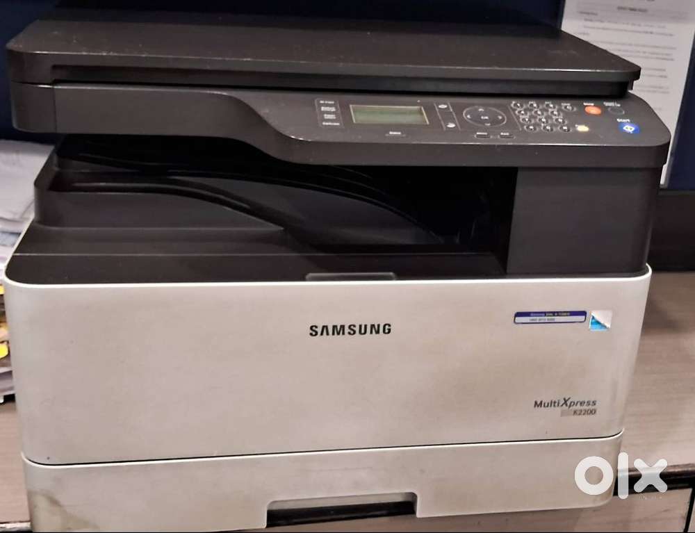 SAMSUNG PRINTER GIVING OUT BLACK AND WHITE PRINT