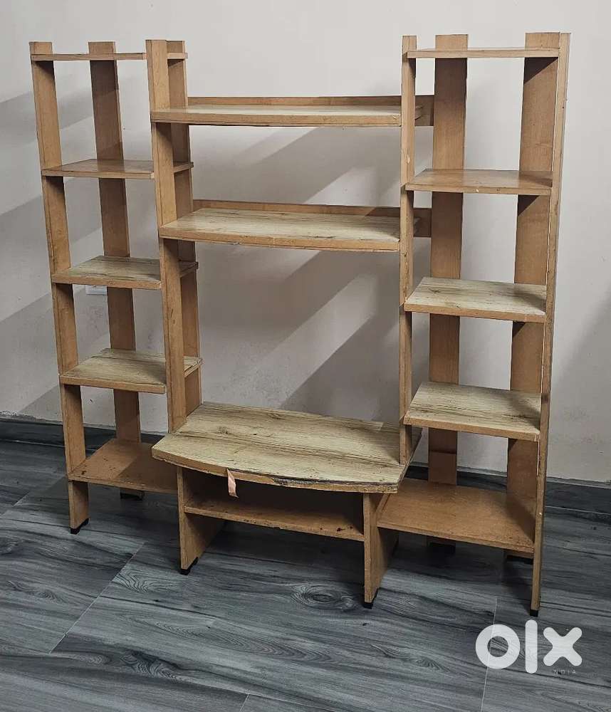 Good Condition Wooden Display Rack / TV Unit / Bookshelf