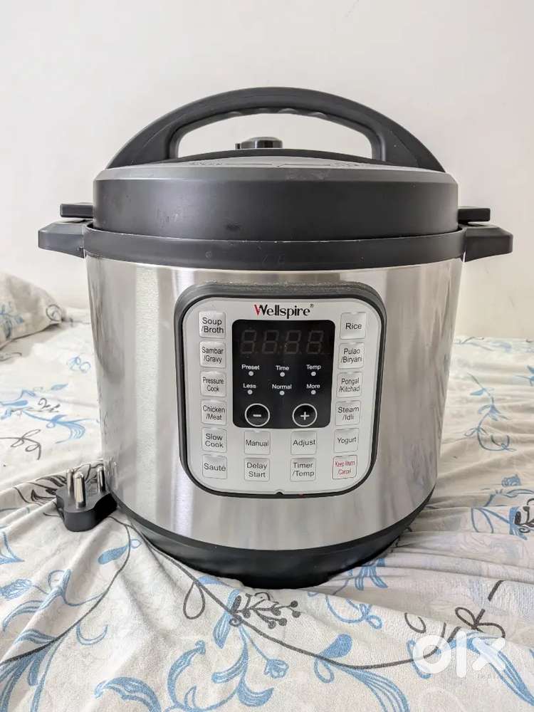 Wellspire 8 Litres Instant Pot Electric Pressure Cooker
