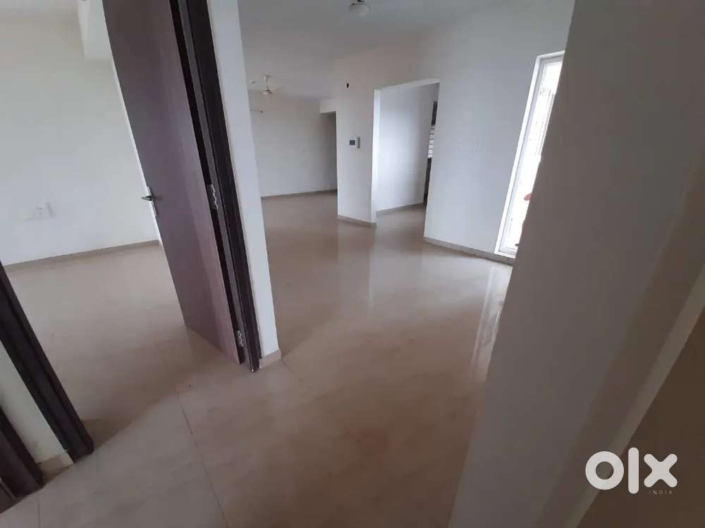3 Bhk Flat With All Amenities Airport road Meryhill