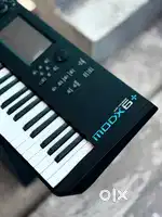 YAMAHA MODX6+