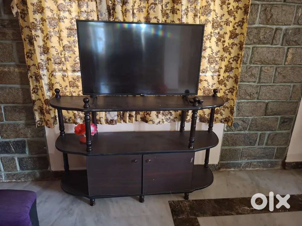TV stand 65inch and computer stand