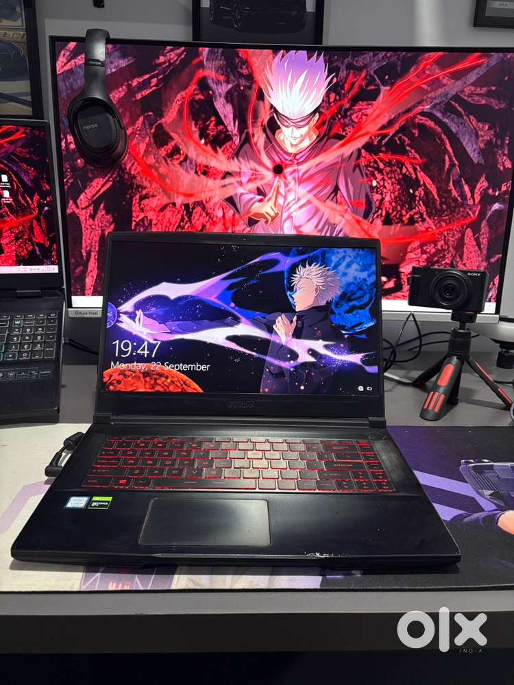 Msi gaming laptop /i5 9th gen , 8 gb Ram , 256GB SSD , 1 TB hdd