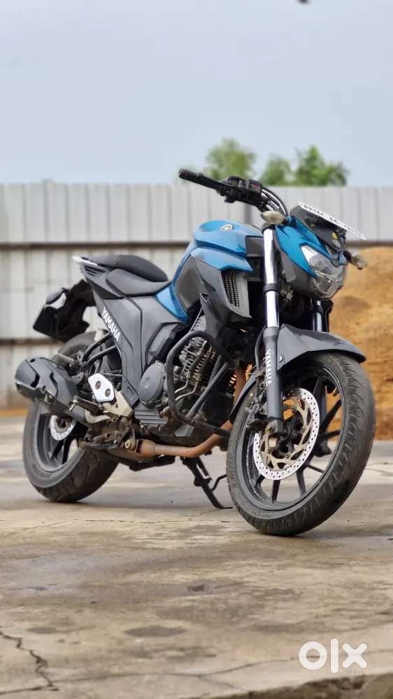 FZ 25 Neatly used