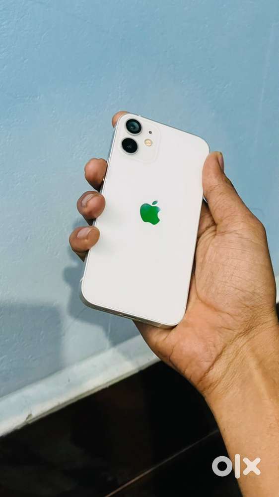 Iphone 12 mini (64gb)  [exchange bhi ho jaega]