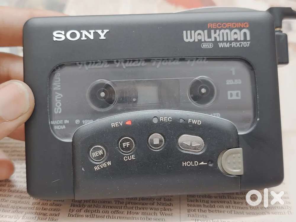 Sony Walkman Restored to Working Condition