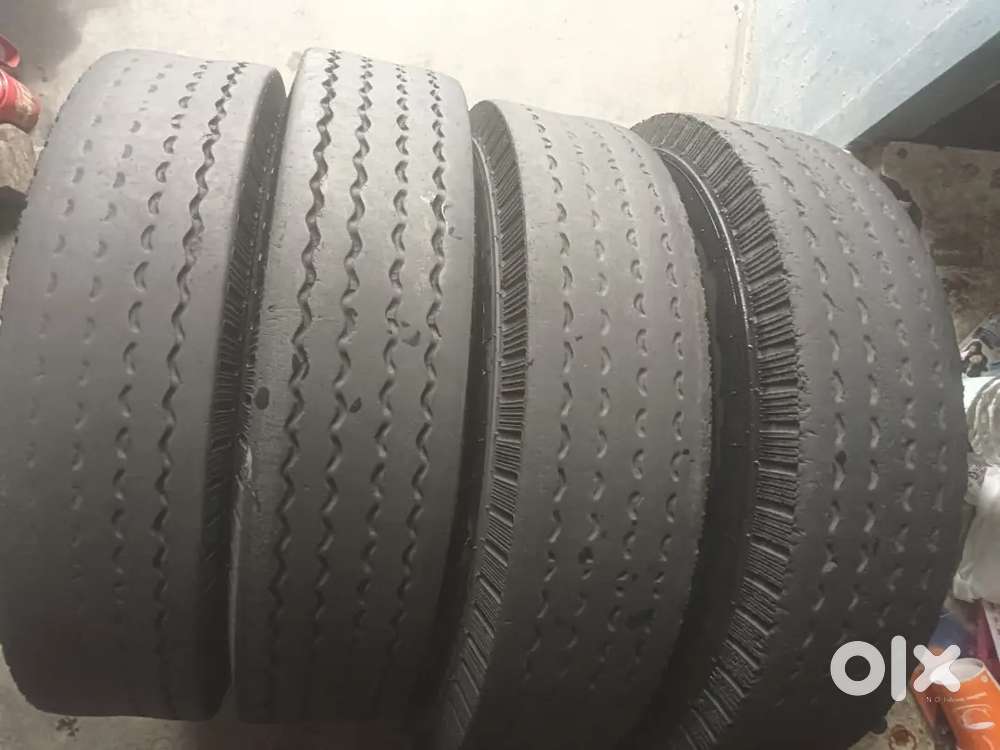 Tata super ace tyers