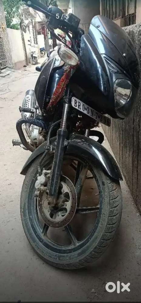 Pulsar 150 bike is v godd condition