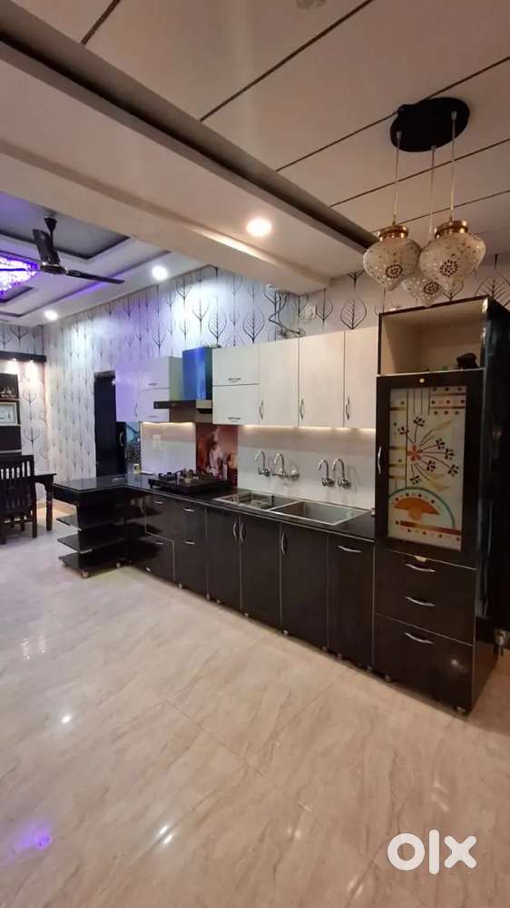 3BHK INDIPENDENT HOUSE FURNISHED JHUNGIA ROAD SECTOR 15