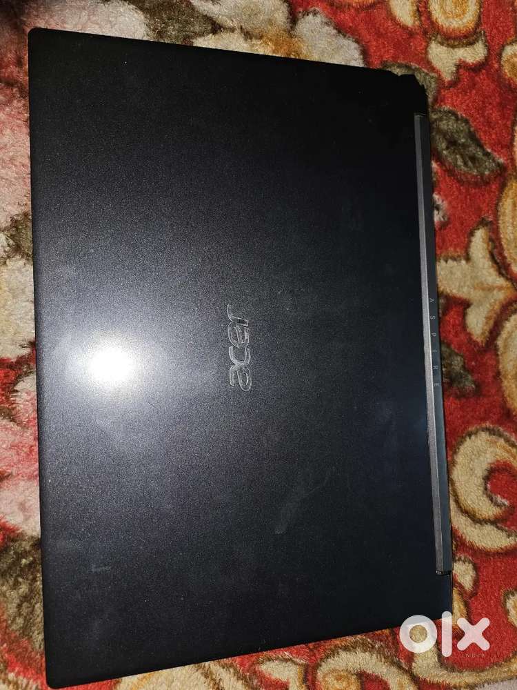 Acer aspire 7