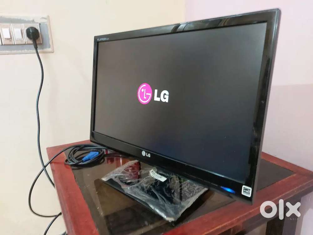 LG Monitor 19 inch