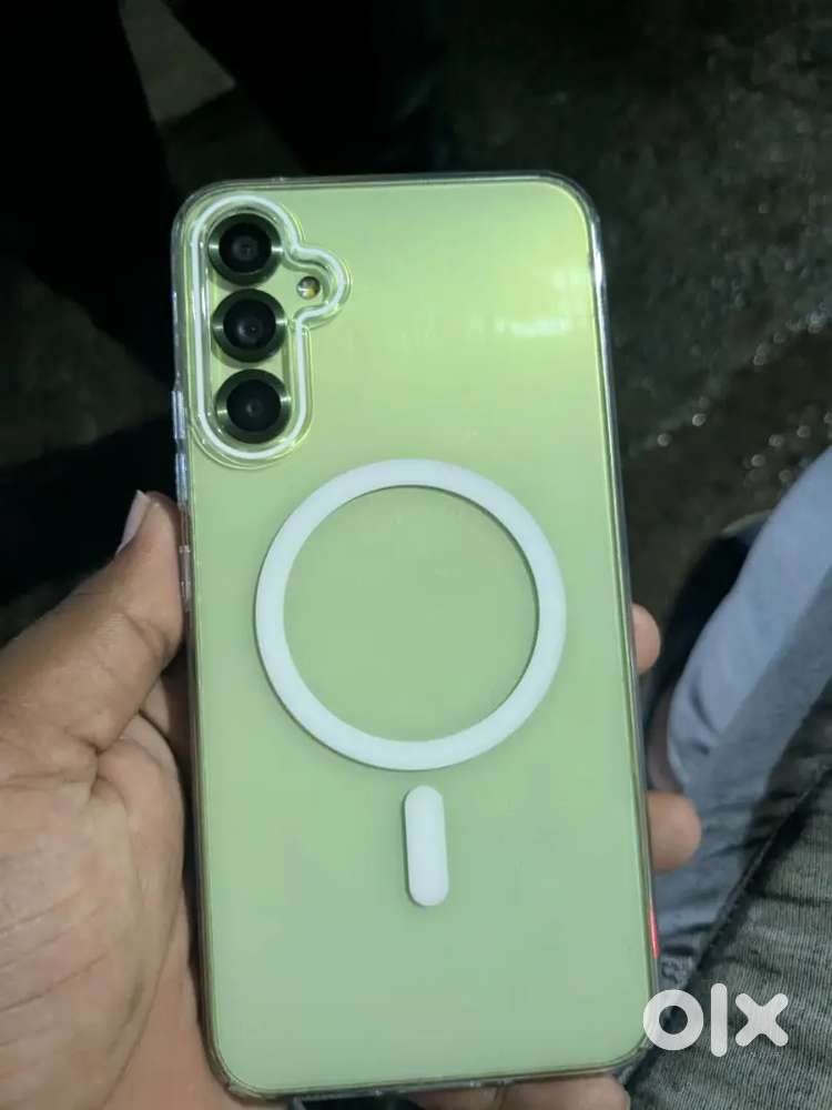 Galaxy A34 mint condition and scratch less..