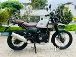 Royal Enfield Himalayan 411 BS3