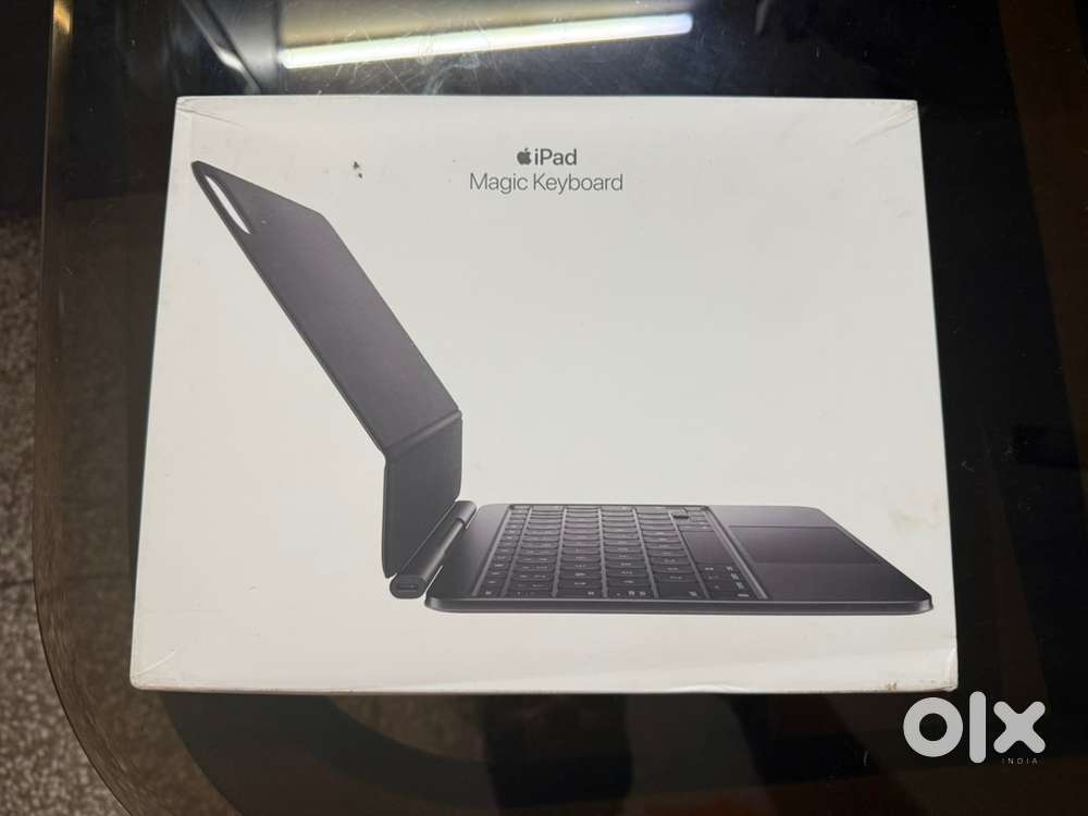 Apple Magic Keyboard for iPad Pro 11” (M4)