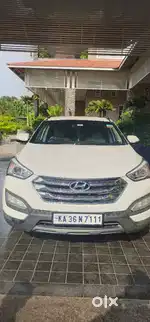 Hyundai Santa Fe 2015 Diesel 117 Km Driven