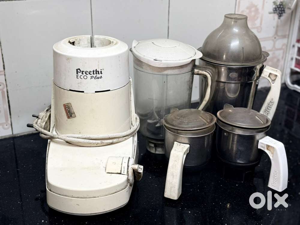 Preethi Mixer Grinder 750 W