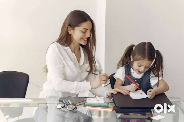 Primary School Teacher Job – Good Communication Required