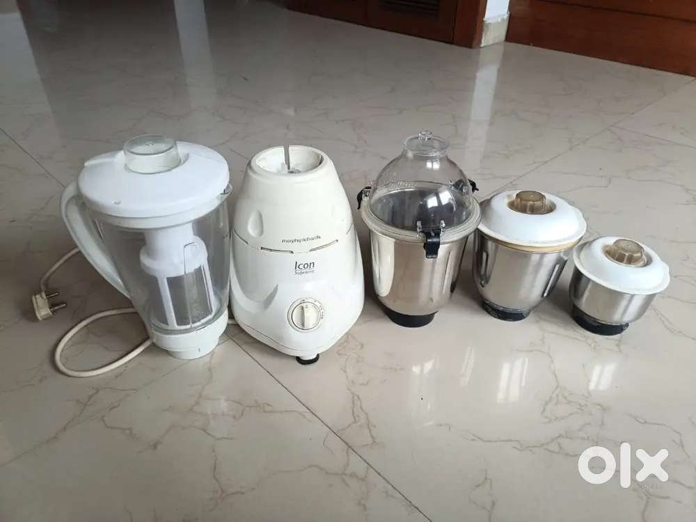 Mixer 4 jars in excellent condition