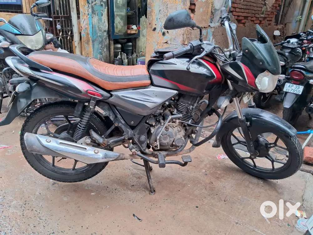 Bajaj Discover 125cc