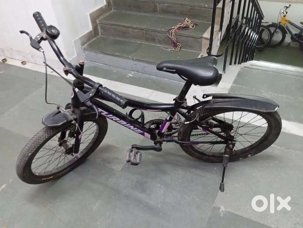 Bicycle in good condition 1 year old purchasd for 4600