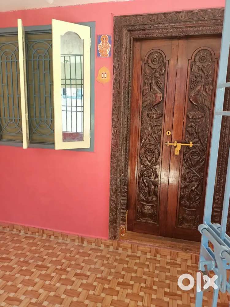 Individual villa with garden area near infant jesus school