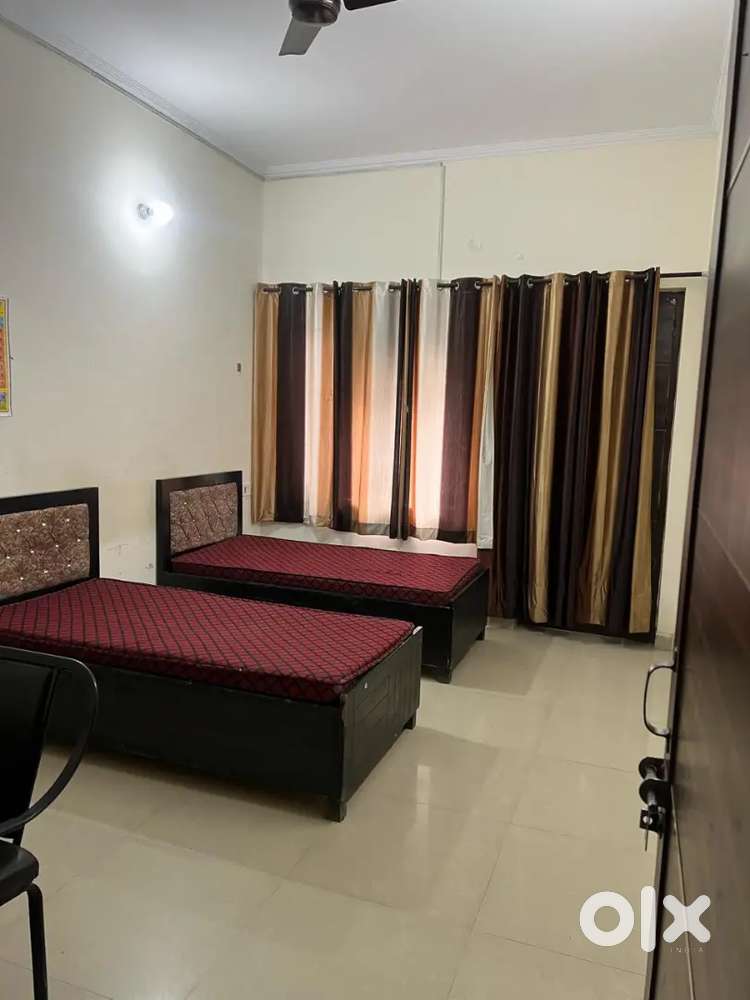 PG FOR BOYS AND GIRLS SEPARATE BUILDINGS