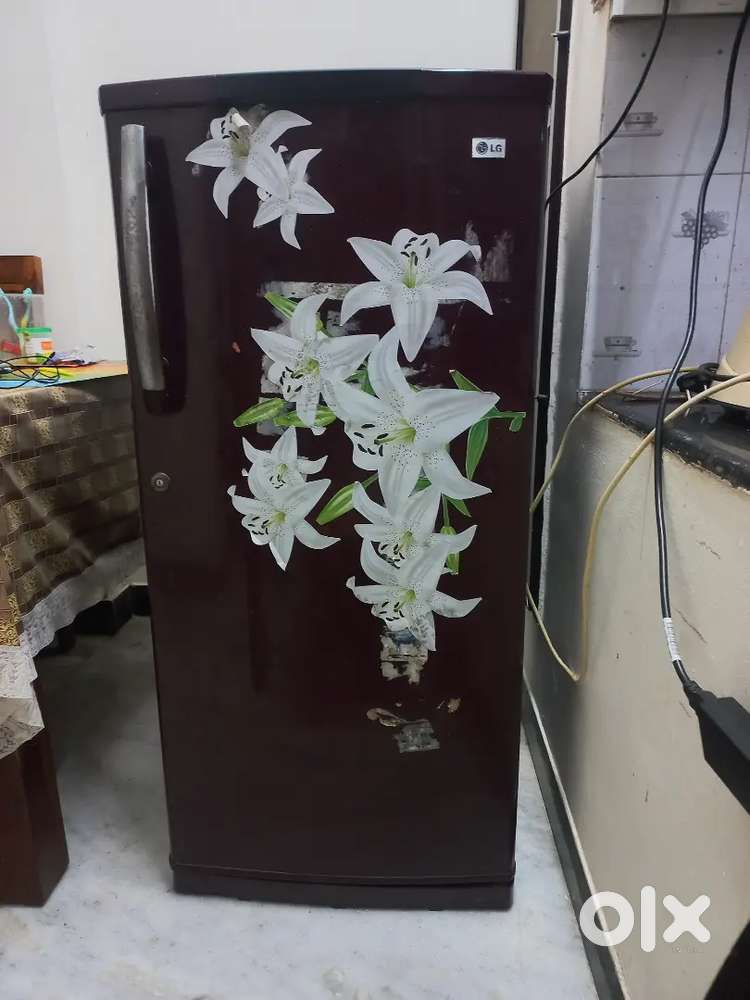 LG FRIDGE Good working condition with stabilizer