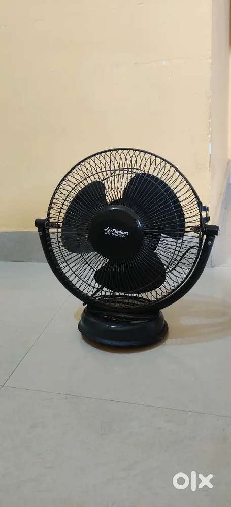 Black Table Fan