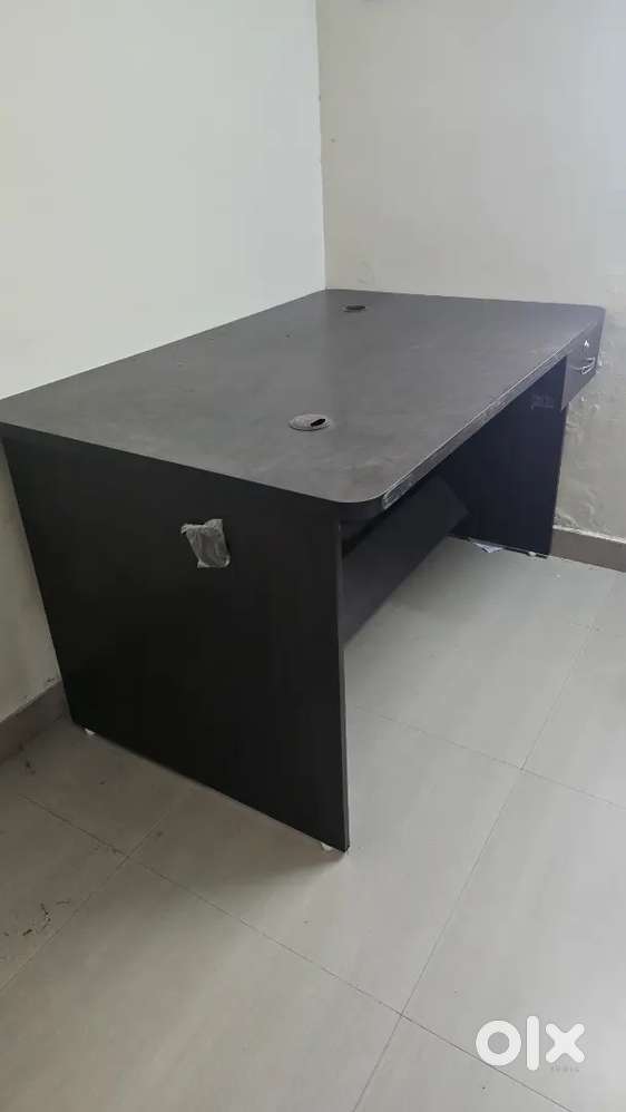 Study table , computer table