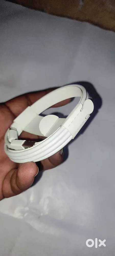 Apple original lighting cable