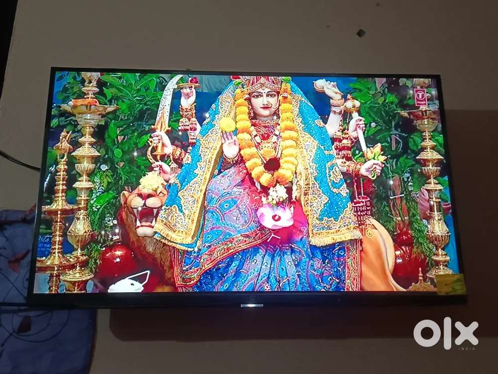 One plus smart led tv 32 inch