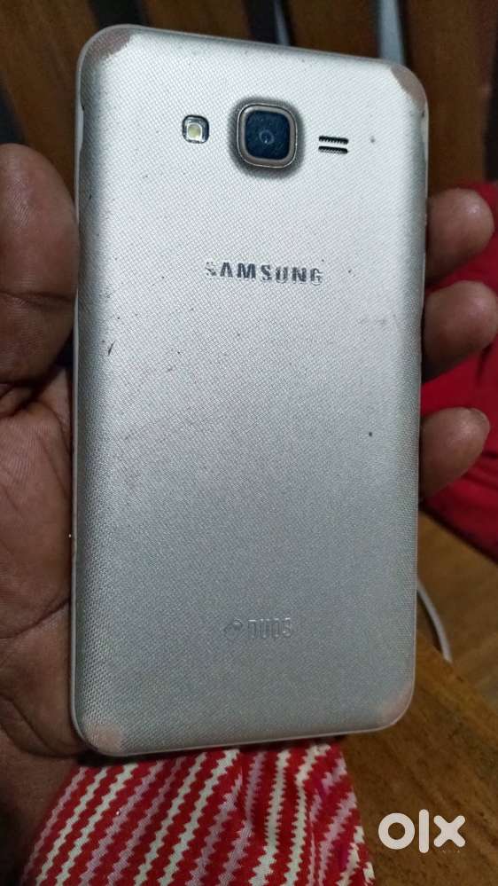 Galaxy J7 next