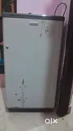 FRIDGE SELL URGENT BASIS