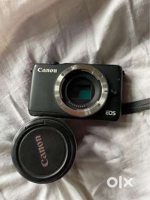 Canon eos m10 With 18/55 mm