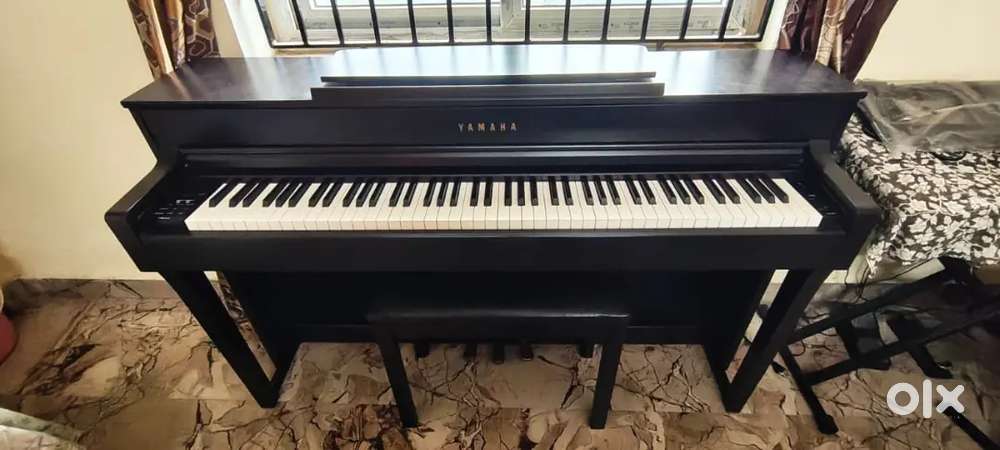 Yamaha clp 645 digital piano