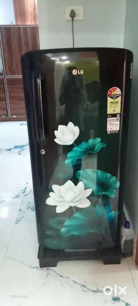 Fridge hai new 1 year bhi nahi hua hai abhi tak