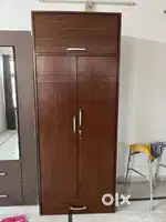 Wooden almirah for sale (7ft*3ft)