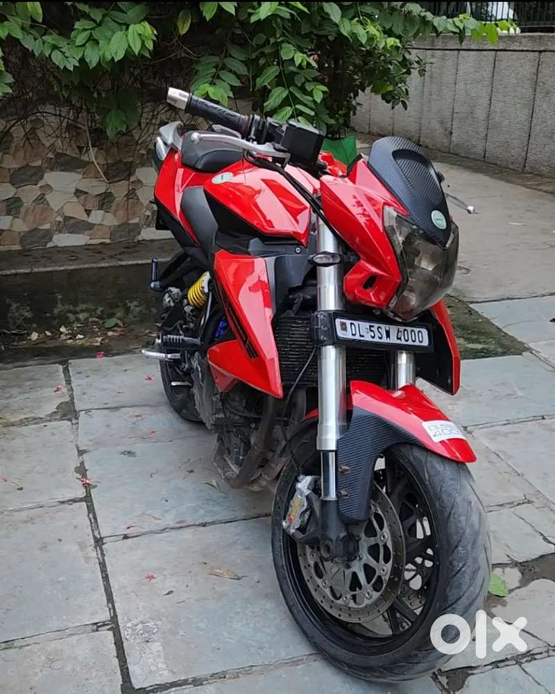 Benelli 600i