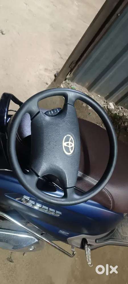 TOYOTA ALTIS STEERING