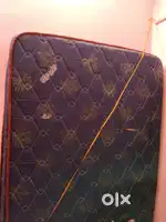 Curlon mattress